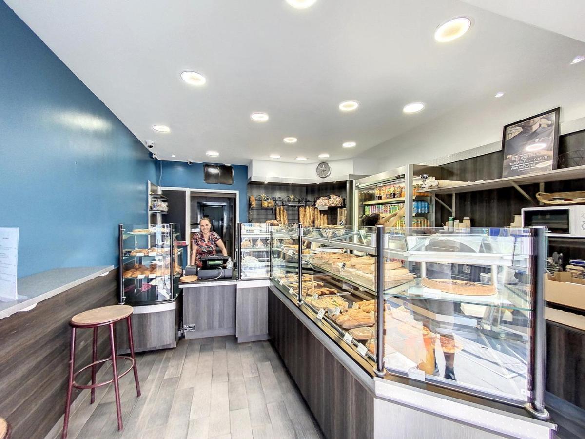 La Boulangerie Parisienne - Central - Les Freres De La Loc' Екстер'єр фото